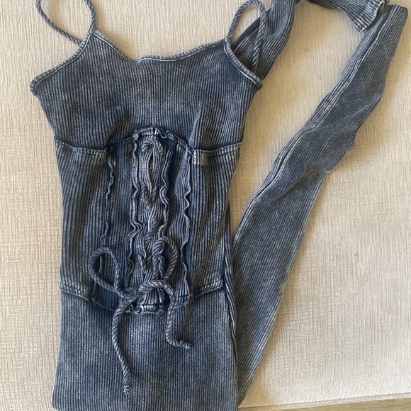 Jumpsuit - Picture 4 of 5